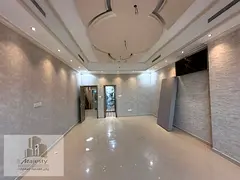 For sale: 4-room duplex apartment in Al Majaz 1