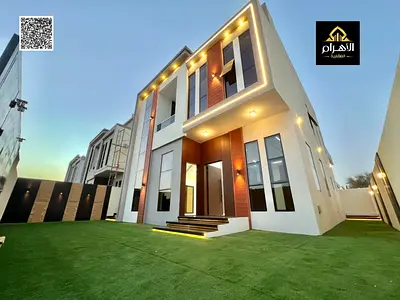 للبيع، فيلا بالقرب من المسجد. من أفخم الفلل في عجمان. بناء وتشطيب سوبر ديلوكس، مساحة بناء واسعة تملك حر. للبيع، شامل كهربا مياه مكيفات