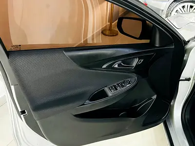 صورة مصغرة 14 لـ 2020 Chevrolet MALIBU