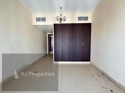 In school zone Spacious luxury 1bhk with balcony open view waderobe MasterBed parking only jest 45k