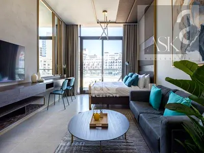 Luxurious Furnished Studio | Prime Location | Vacant