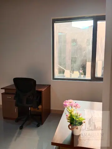 Fully Serviced Desk Space with Ejari | Shon Business Park | DIP