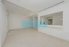 Prime Location|Single Row| Vacant Soon