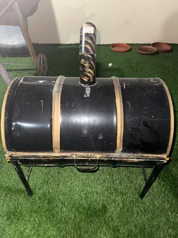 Small Charcoal Barrel BBQ/Smoker - Used once
