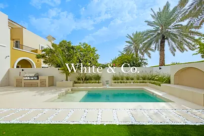 Motivated | 4BDR w Ensuites | Upgraded