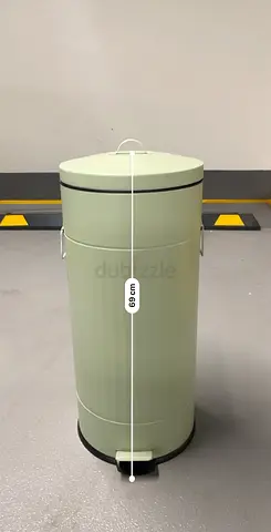 68 cm Light Green Pedal Bin (Used, Good Condition)