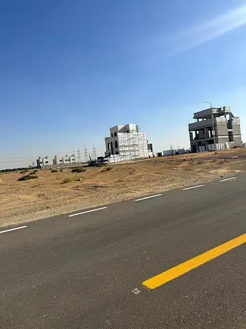 "للبيع أرض سكنية مميزة بالمزيرعة – 2800 قدم² بموقع استراتيجي قريب من مسجد وحديقة"