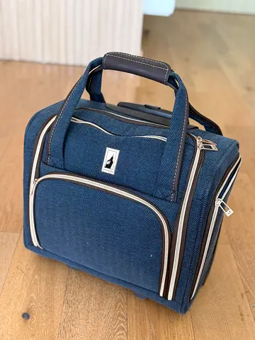 Carry on Bag - London Fog - travel bag