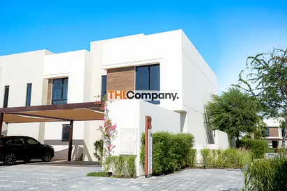 Elegant 2BR| Prime Area| Modern Living