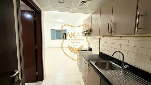 ONE MONTH FREE OFFER |NEAR METRO | FOR FAMILY AND EXECUTIVE| | MAINTENANCE FREE | PARKING FREE