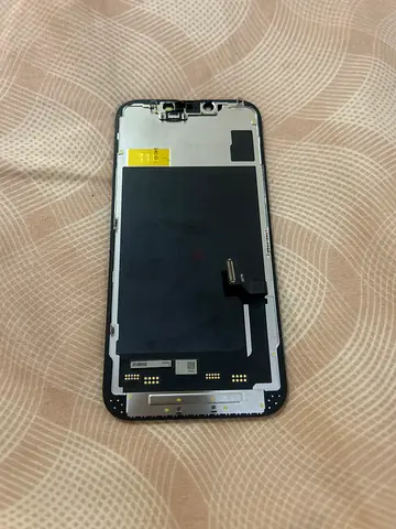 iPhone 14 screen replacement