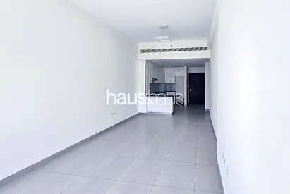 AVAILABLE| CHILLER FREE | SPACIOUS