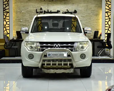 DIESEL ( ديزل ) Mitsubishi Pajero GLS Di-D ( 2012 Model ) in White Color GCC Specs