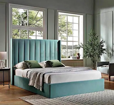 Im selling brand new Queen size bed storage including mattress Queen bed good Quality