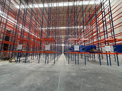 No Agent | Good Warehouse | For Rent in DIC