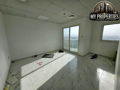 FREE MAINTENANCE FREE SWIMMING POOL APARTMENT IN THE HEART OF THE CITY