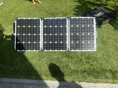 3-panel foldable portable solar panel - used, working