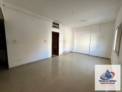 أجمل وأنسب سعر استوديو بمنطقة البوطينه– نظام تبريد وتكييف مركزي – غاز مركزي – 1 حمام مع مساحه كبيره