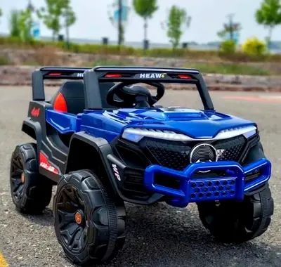 Childrens Ride On/Play Car With Remote