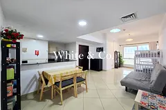 VOT| Upgraded Bathroom | No Balcony |Metro