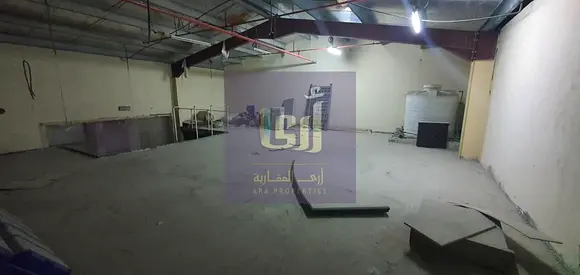 CHEAPER OFFER MONTHLY WAREHOUSE AVAILABLE 3000 RENT MONTH 500 SQFT AL SAJJA AREA WITH ELECTERCITY NEAR ROAD