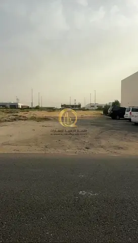 للبيع ارض تجاري في منطقه الحوشي ضاحية البديع مساحه 6006 قدم مربع في موقع ممتاز تاني قطعه من الشارع العام