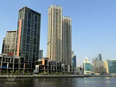 Corner 02 Unit | Burj Khalifa View | Middle Floor