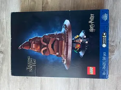 FLASH SALE BRAND NEW LEGO 76429 HP TALKING SORTING HAT