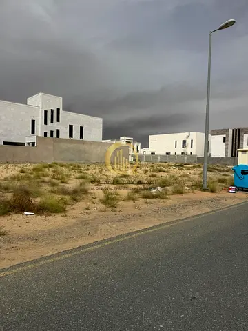 فرصة ذهبية للبيع ارض سكنية بمنطقة الحوشي ضاحية البديع  بمساحة 10,000 قدم مربع