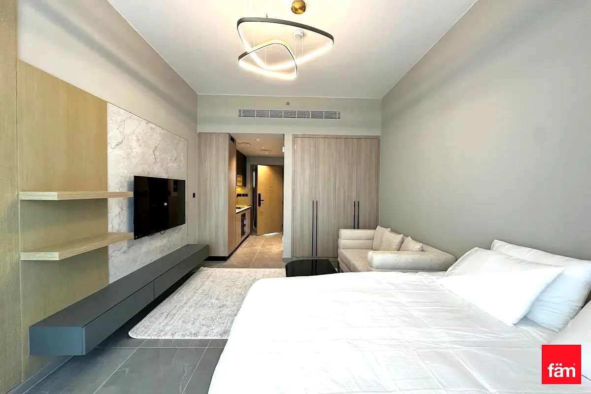 INVESTORS DEAL | BRAND NEW | FURNISHED STUDIO