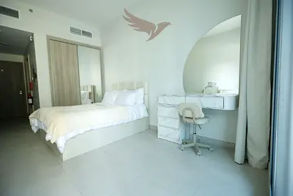 Elegant Ready to Move-In Premium Furnished Unit