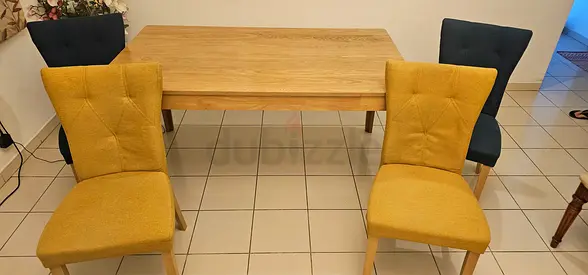 Solid Wood Dining Table with 4 Upholstered Chairs (2 Mustard, 2 Navy)