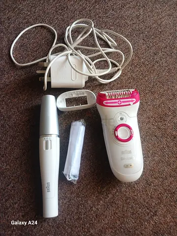 Braun Epilator  Facial Trimmer with Charger - Lightly Used