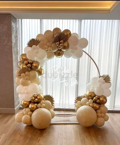 Balloons decorations services Available