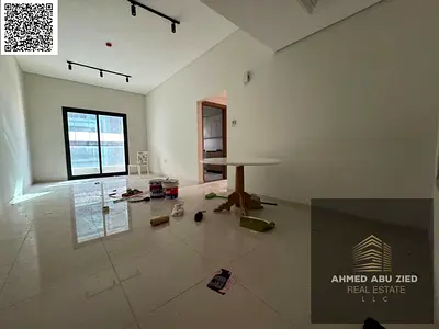 ارقي وافضل غرفتين وصاله بمساحه كبيره مع تكيف مركزي وبلكونه اطلاله مفتوحه قريب من جسر غلفا ونستو مول والسفير مول تشطيبات سوبر ديلوكس مع سعر مميز جدا
