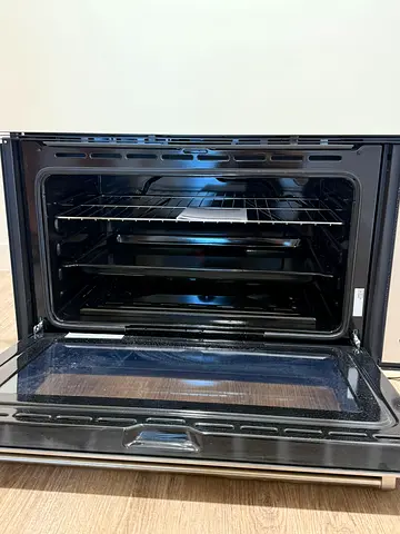 Built-in electric oven – used, good working condition