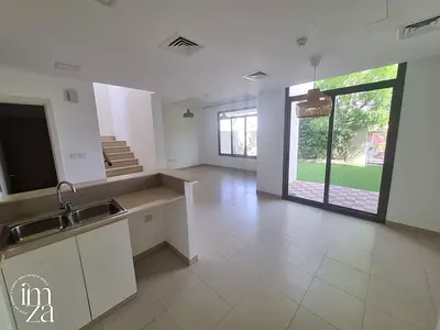 POOL VIEW | VACANT | SINGLE ROW | READY TO MOVE