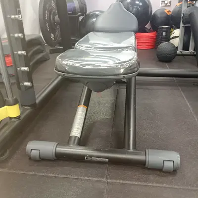 Adjustable incline/flat weight bench - good condition