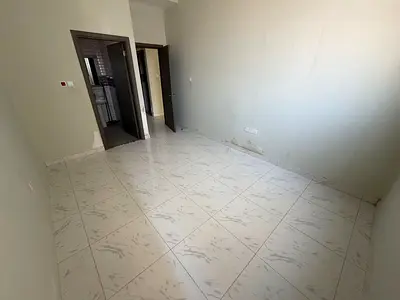 للإيجار السنوي شقة غرفة وصالة في الجرف 3 عجمان