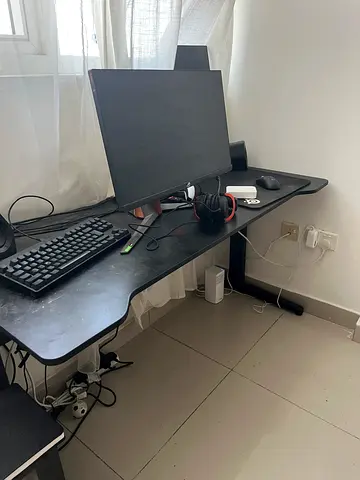 Gaming table with lights