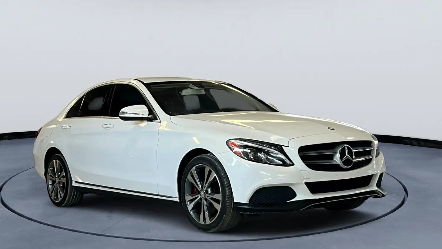 Mercedes-Benz C-Class 2015 — photo 1 of 18