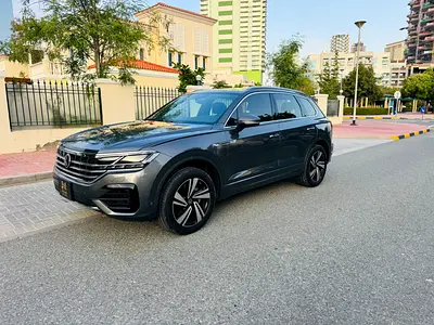 Volkswagen Touareg R-Line 2021 | Full Option | GCC | Volkswagen Warranty Top Condition