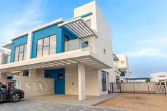 CORNER END UNIT | LARGEST PLOT | READY TO MOVE