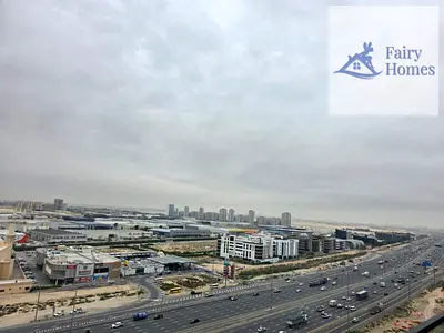 شقة استوديو فندقية مفروشة | The Community JVT | شرفة مطلة على المدينة