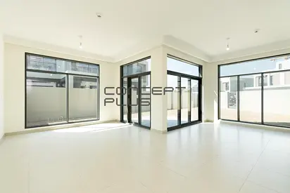 Modern Villa | Big Lay-out | To Be Vacant