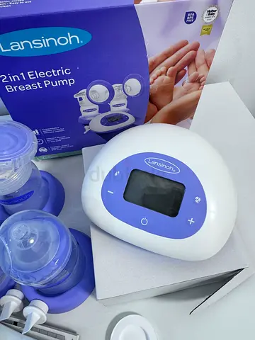Lansinoh 2-in-1 Electric Breast Pump with Bottles