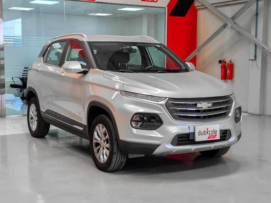 Chevrolet Groove 2024 — photo 1 of 15