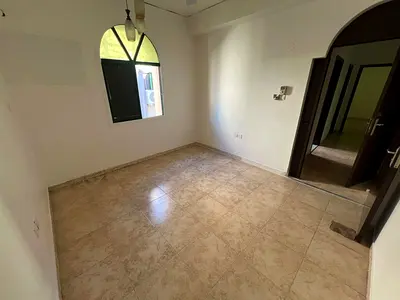 Al Rashidiya Room is a prime location close to all services and offers easy access to the Dubai and Sharjah roads.