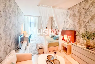 Residential Unit | Upgraded | Fully Furnished