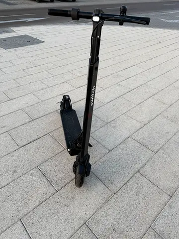 Switche pro Electric scooter — foldable, well-maintained, ready to ride